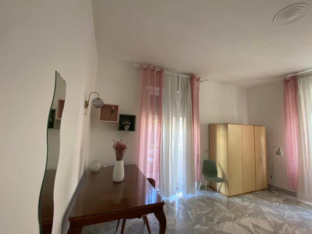 Superior Apt Next Colosseo A/C Wo Fi 3 Bedrooms Рим Экстерьер фото
